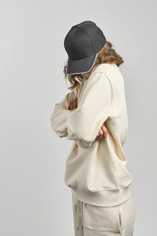 Recy Five Piping Cap • Atlantis