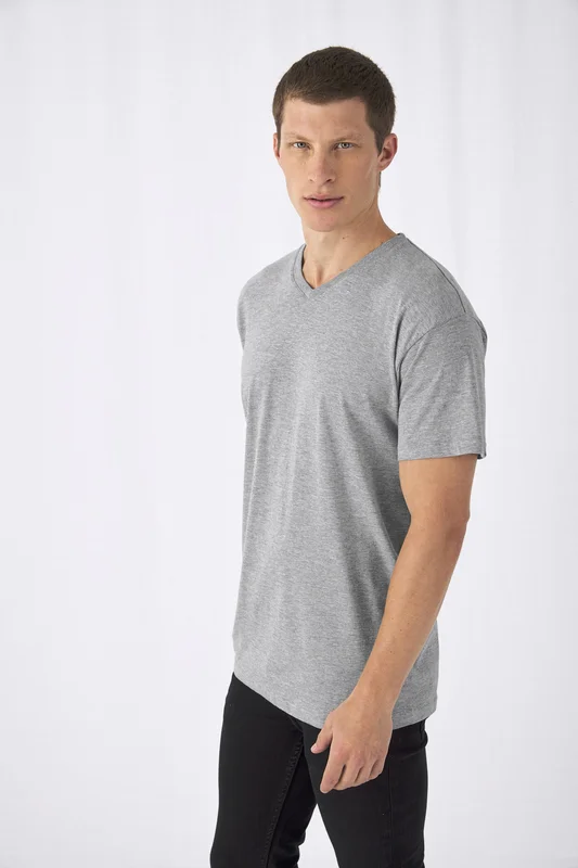 T-Shirt Exact V-Neck • B&C