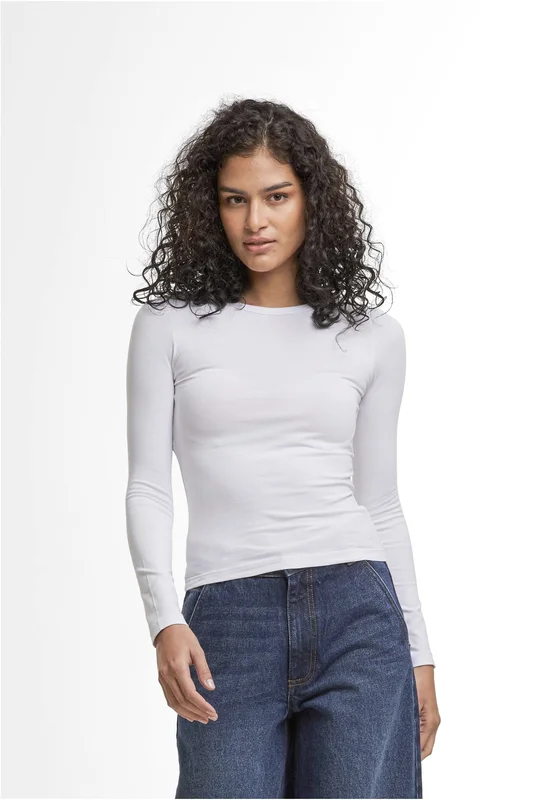 Ladies Ultra Slim Longsleeve • Build Your Brand