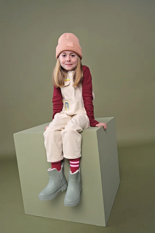 Kids Deep Cuffed Tonal Patch Beanie • Beechfield