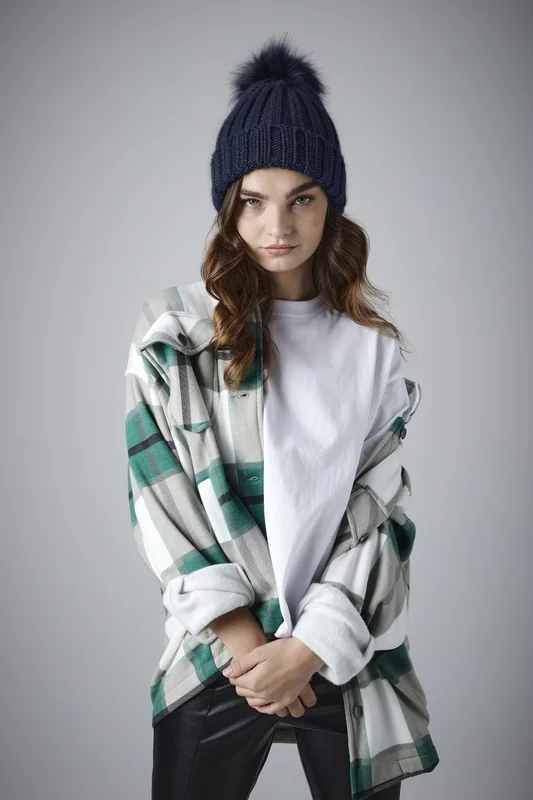Verbier Faux Fur Pop Pom Chunky Beanie • Beechfield
