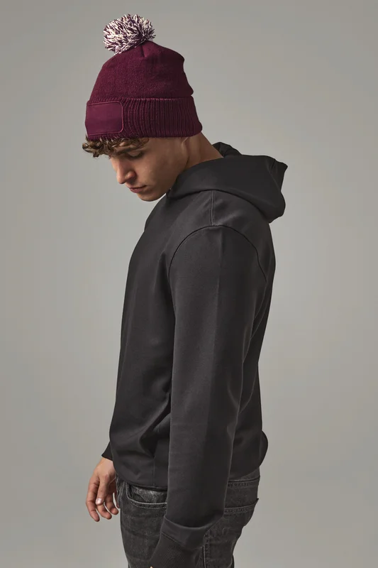Snowstar® Patch Beanie • Beechfield
