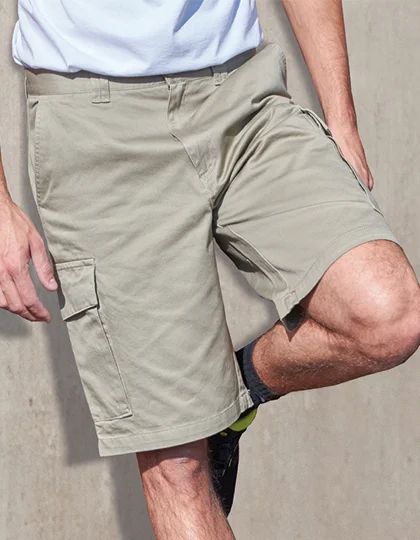 Classic Cargo Shorts • Carson Classic Casuals