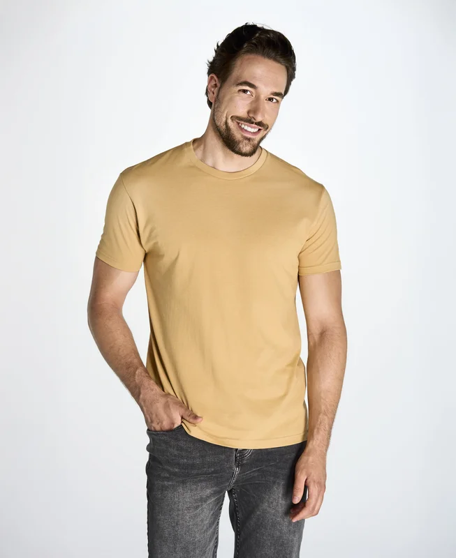 Regular Premium T-Shirt • JHK