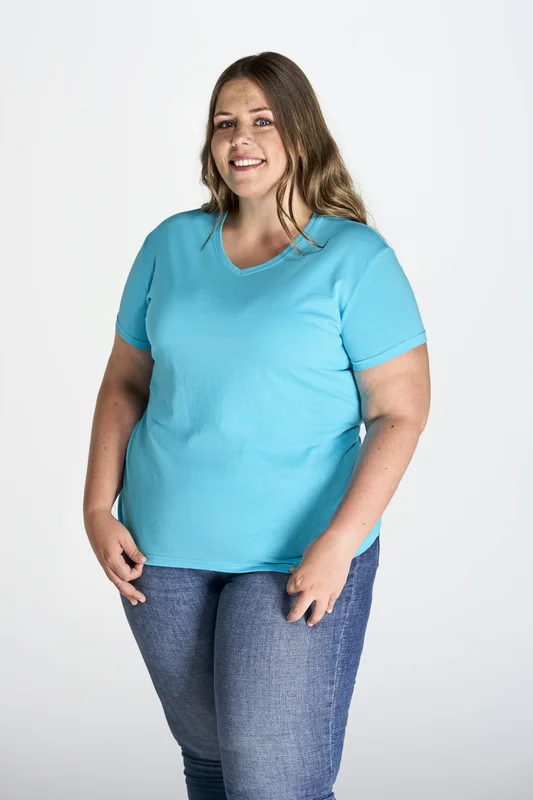 Ladies´ Curves T-Shirt V-Neck • JHK