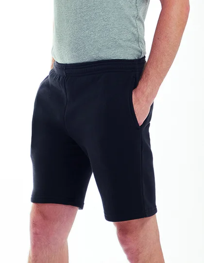 Essential Shorts • Mantis