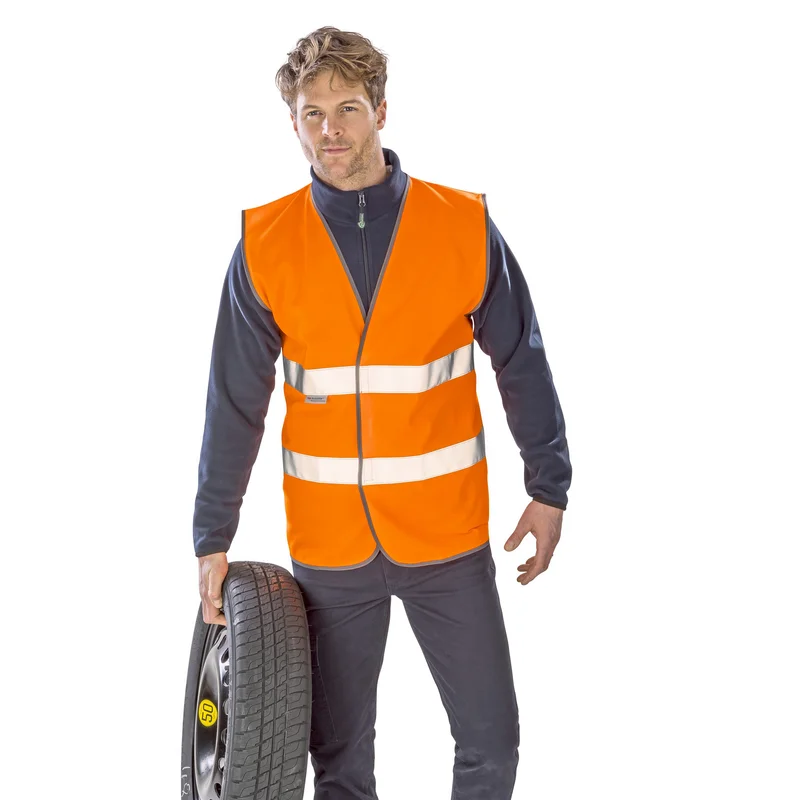 Motorist Safety Vest Using 3M™ • Result SafeGuard