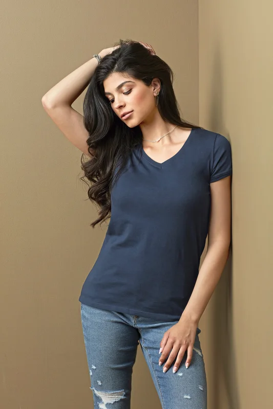 Megan V-Neck Women • Stedman®