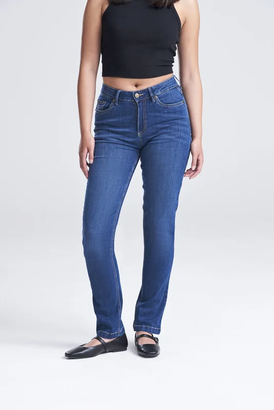 Katy Straight Jeans • So Denim