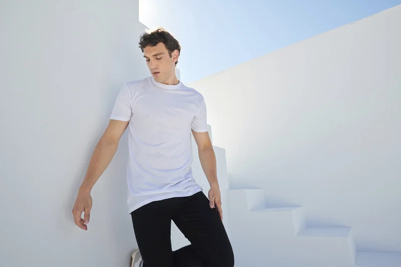 Men´s Longline T-Shirt With Dipped Hem • SF Men