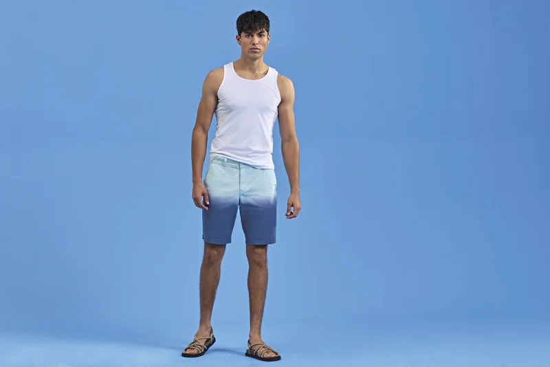 Mens Dip-Dye Shorts • WOMBAT®
